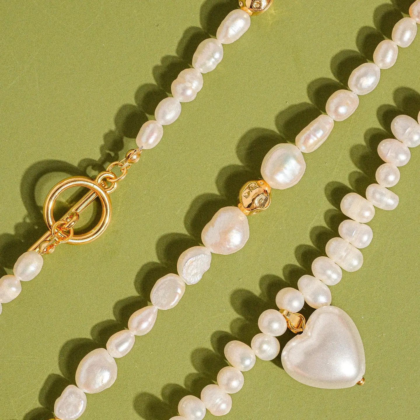 Amour Pearl Necklace