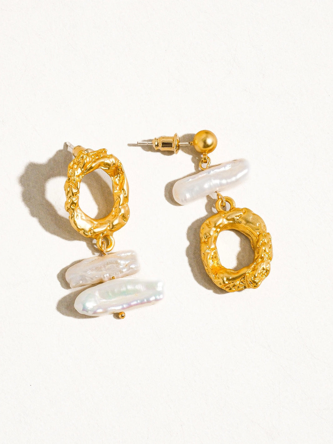 Sweetheart Pearl Earrings