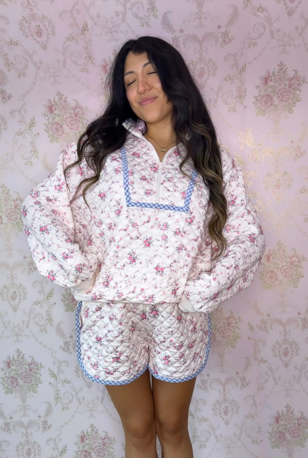 Wrapped in Roses Quilted Set