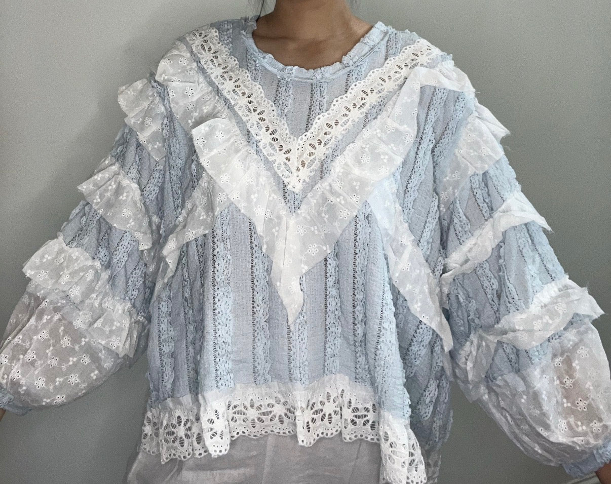 There She Goes Blouse (Blue)