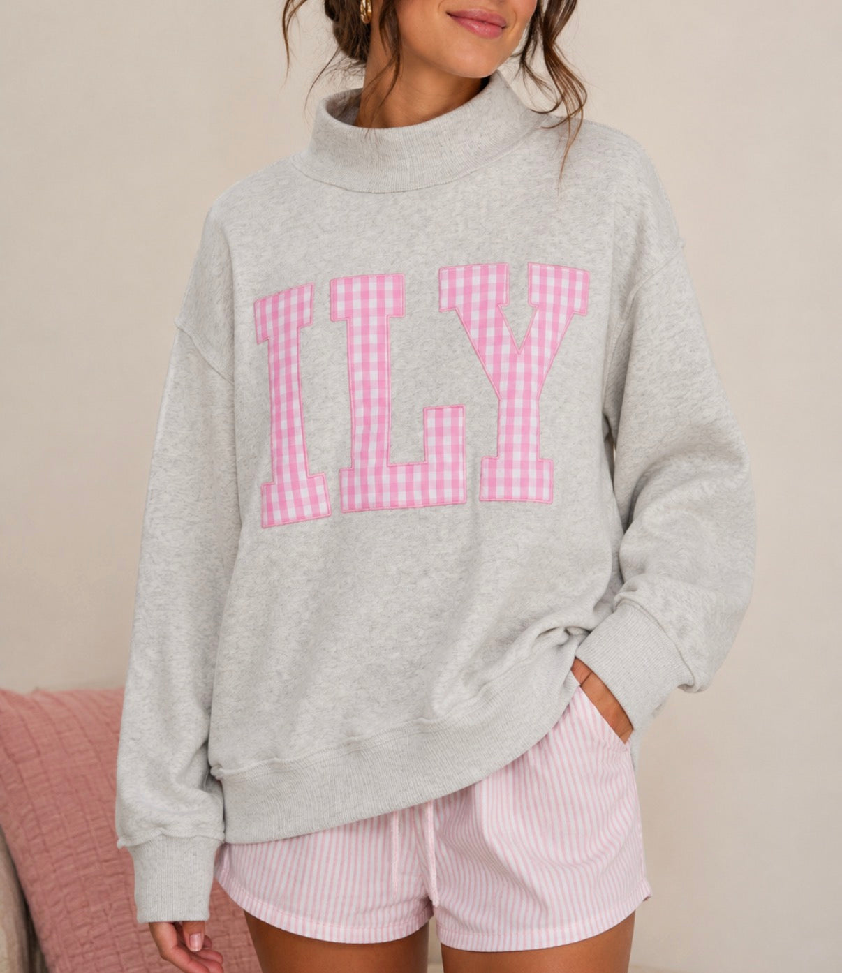 ILY Mockneck