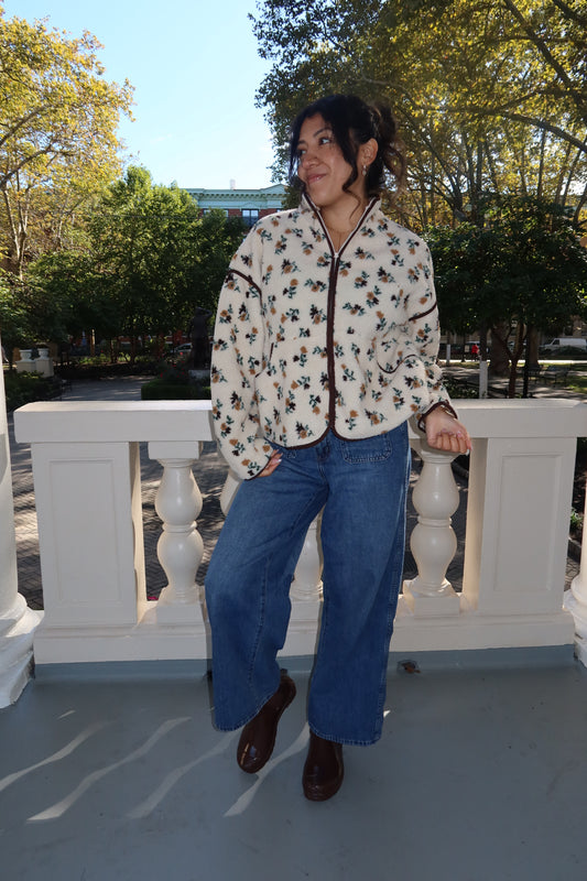 October Stroll Sherpa